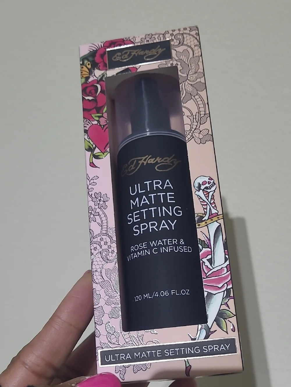 Ed Hardy Ultra Matte Setting Spray — Black with Pink Accent